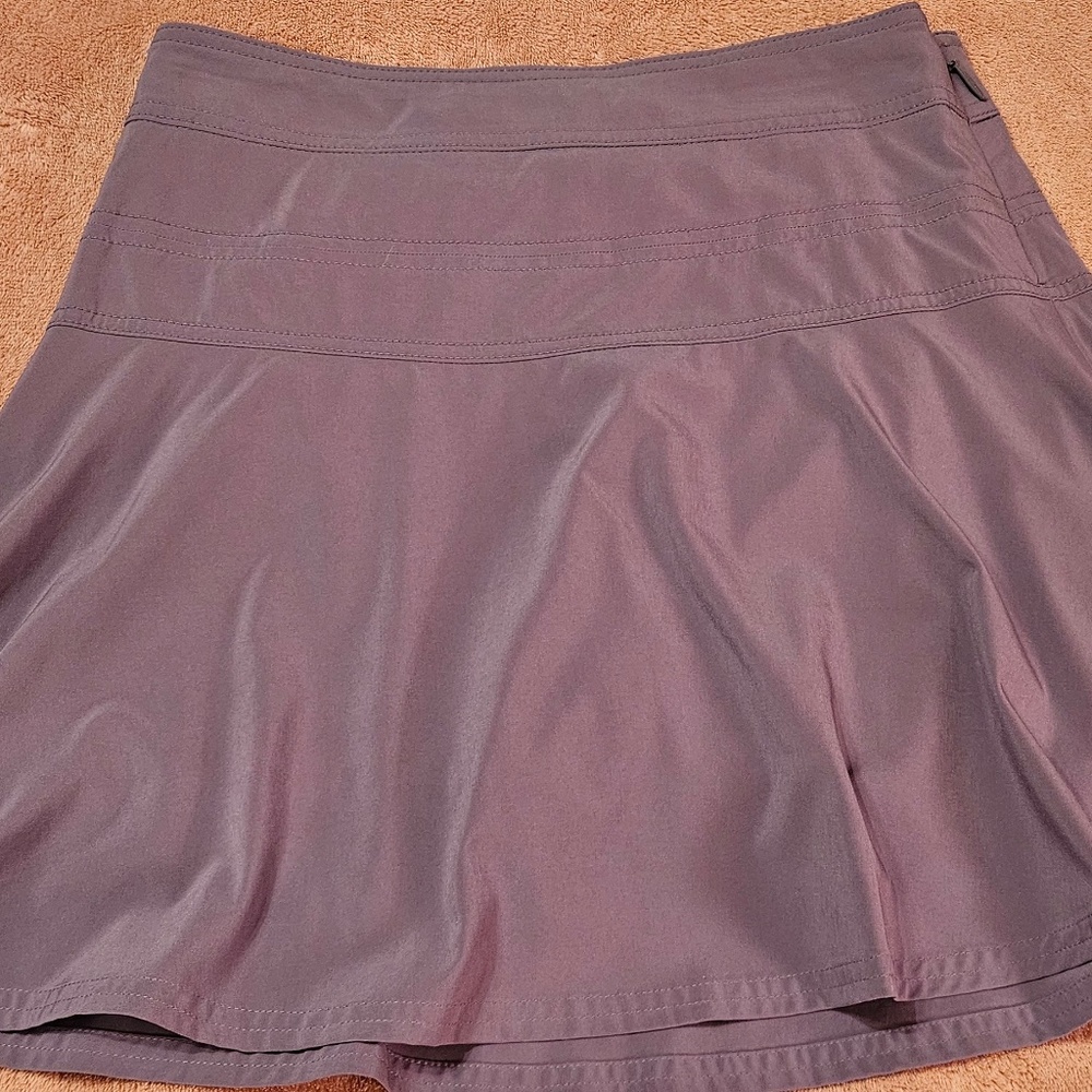 Athleta All Day Skort Gray, size 4